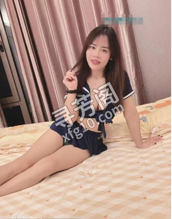 丰满性感大胸妹子 地方 丰台区 年龄 25岁-30岁 颜值： 6分 600 项目 该有都有 3
