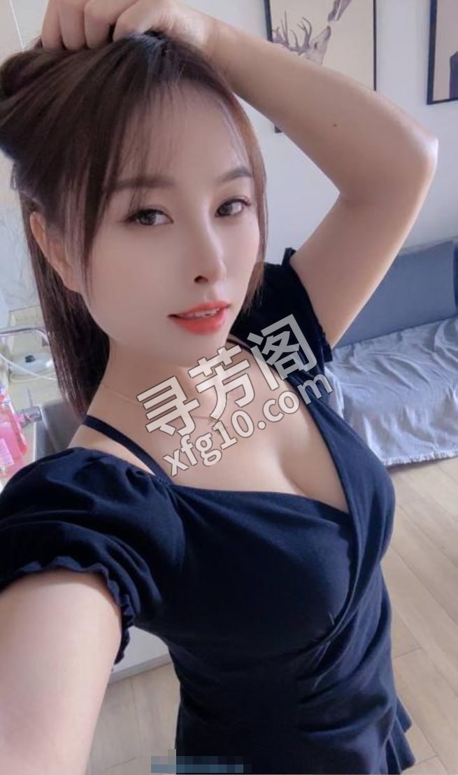 丰满肉欲的欢欢少妇 地方 年龄 25岁-30岁 颜值： 6分 700 项目 鸳弯浴，无套口，深喉，舌滑，胸推 2