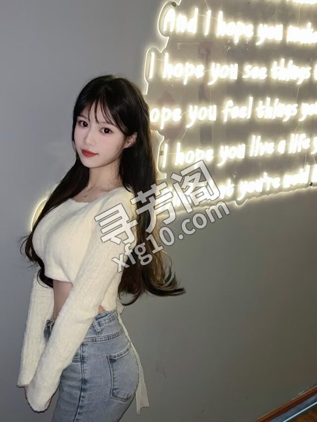 丝袜熟女姐姐 地方 年龄 30岁-40岁 颜值： 6分 400 项目 口，丝袜，69 2