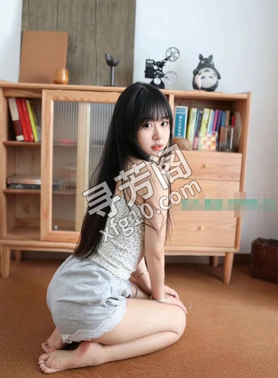 郑州粉嫩大胸妹 地方 河南 年龄 22 颜值： 8 800 项目 鸳鸯浴，69，舌吻，口爆，漫游，波推，爱爱 2