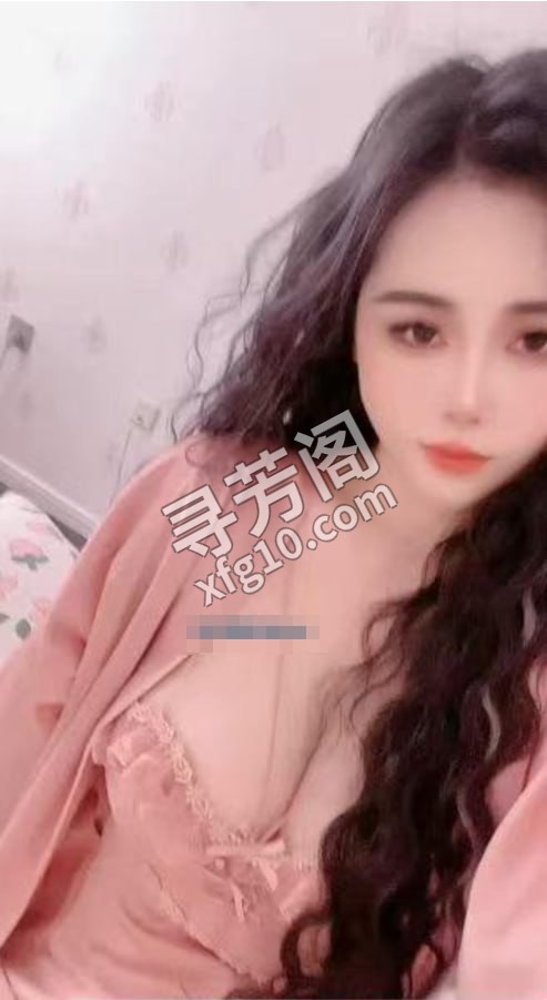 洪山光谷小野猫 地方 年龄 25岁-30岁 颜值： 6分 400 项目 鸳鸯浴、调情、AB面波推、漫游、高跟鞋 2