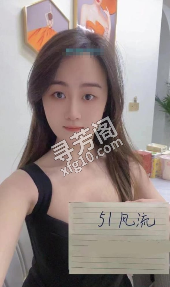 天心温柔茶妹 地方 年龄 25岁-30岁 颜值： 8分 500 项目 69 胸推 吹箫 爱爱 制服 w 3