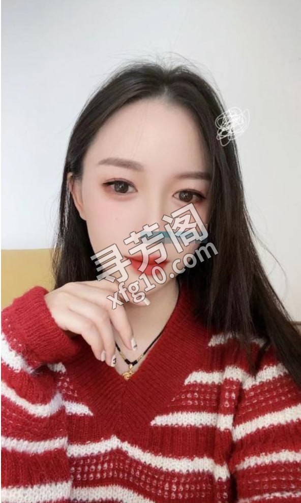微胖细妹子小芸 地方 年龄 20岁-25岁 颜值： 7分 600 项目 陪浴，吹箫，按摩，胸推，丝袜 2