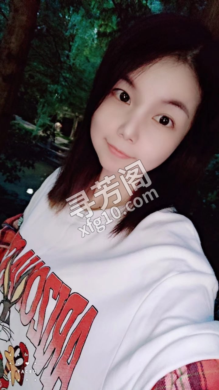 小米姐姐 地方 年龄 25岁-30岁 颜值： 6分 700 项目 鸳鸯浴，kb，对镜子 3