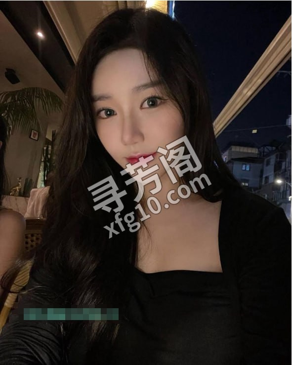 巨乳情趣女神汁多会吸 地方 河北 莲池区 年龄 18-26 颜值： 7-8 1000/90分钟 项目 胸推 3