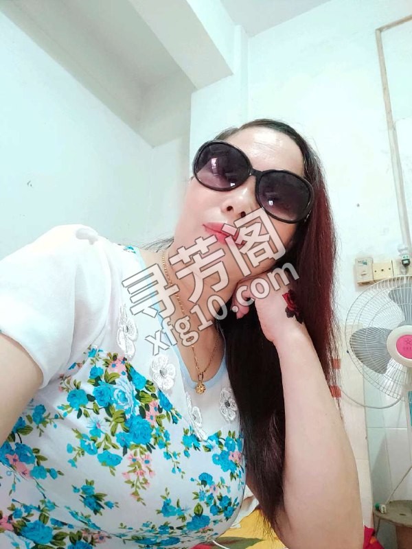 东莞熟女 地方 年龄 40岁+ 颜值： 5分 500 项目 洗吹做，加钱可无套 2