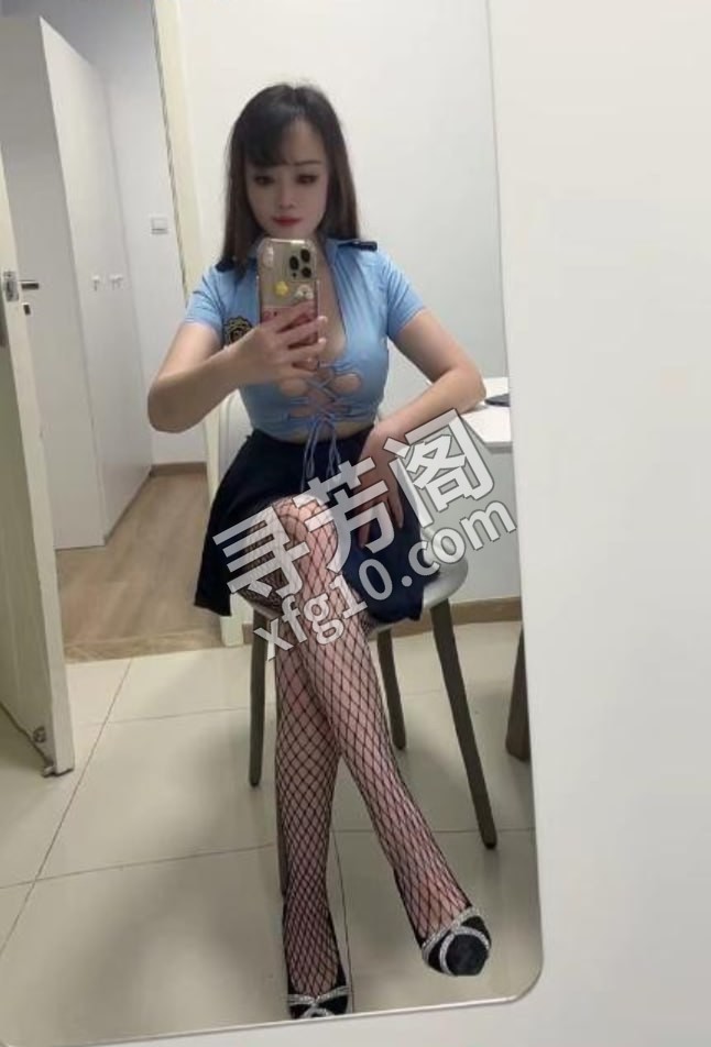 七宝探花小骚妇 地方 闵行区 年龄 25岁-30岁 颜值： 6分 700 项目 口爆 毒龙 69 蛇纹 做爱 4
