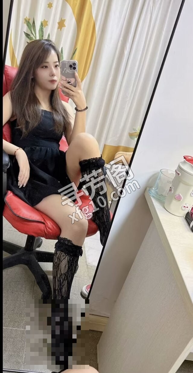 轻熟少妇身材S 地方 年龄 25岁-30岁 颜值： 6分 600 项目 鸳鸯浴，漫游，胸推，69式，冰火，口活 4