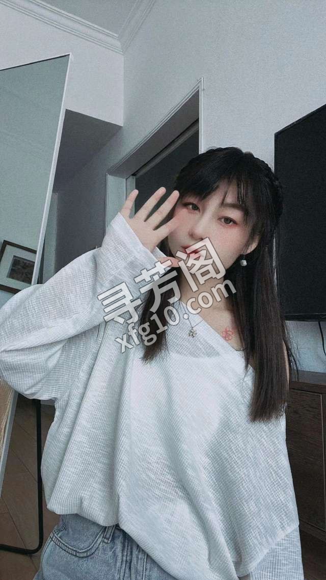 天心00后波霸妹子 地方 年龄 25岁-30岁 颜值： 8分 500 项目 69 胸推 制服 爱爱 吹箫 3