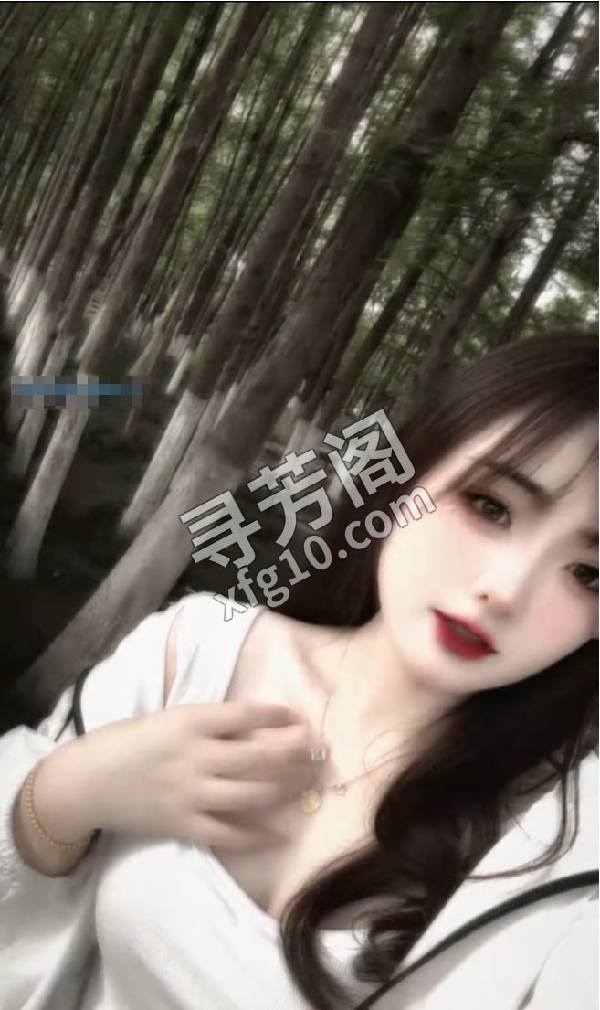 兼职小姐姐 地方 年龄 25岁-30岁 颜值： 6分 400 项目 按摩、胸推、漫游、口活、无套、爱爱 3