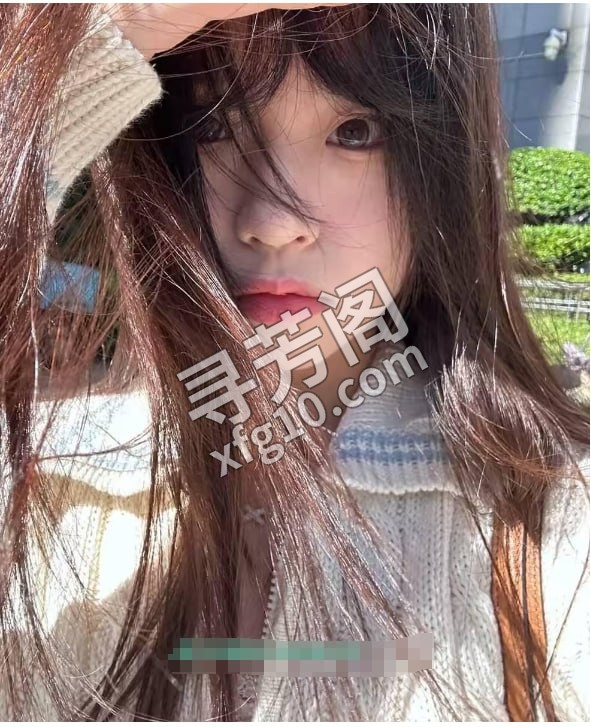 青春嫩滑女孩 地方 年龄 22 颜值： 8 800 项目 鸳鸯浴，69，舌吻，口爆，漫游，波推，爱爱 2