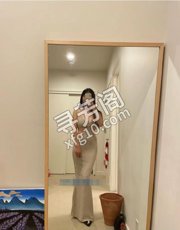 湖塘骚妇潇潇 地方 年龄 25岁-30岁 颜值： 6分 700 项目 陪洗，制服丝袜，指滑，口爆，爱爱，按摩 2