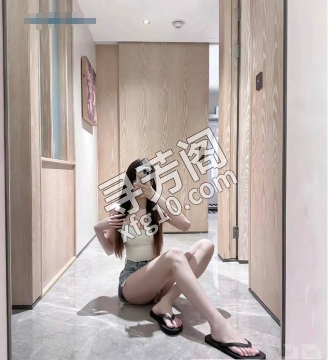 温柔可爱女友遥遥 地方 年龄 20岁-25岁 颜值： 7分 700 项目 吹箫，口爆，69，鸳鸯浴，深喉，胸推 3