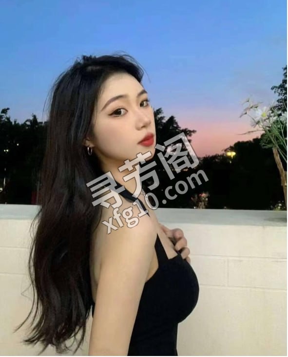 极品温柔蜜桃 地方 东城区 年龄 24 颜值： 8 700 项目 鸳鸯戏水，毒龙，无套吹，69互动，丝袜，后入 3