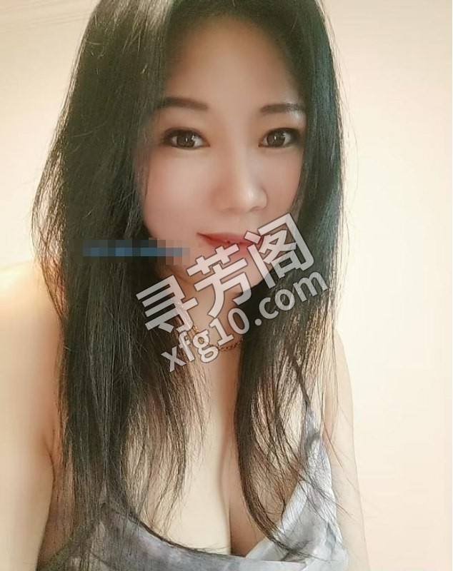 虹口熟女小苏 地区 虹口区 年龄 30岁-40岁 颜值 6分 价格 400 服务 鸳鸯浴、制度、丝袜高跟、漫游 2