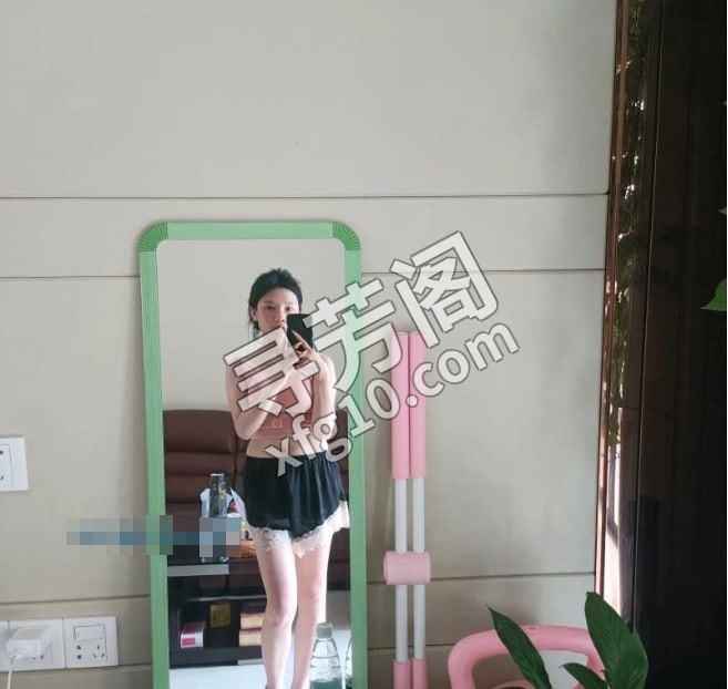 北郊少妇 地方 年龄 25岁-30岁 颜值： 6分 500 项目 鸳鸯浴 胸推 口活 69 口爆 毒龙 爱爱等 2