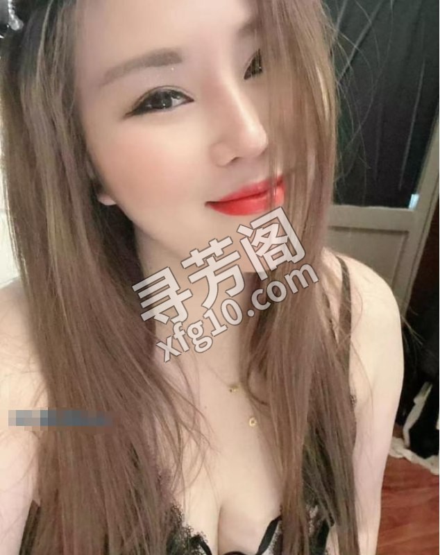 大奶榨精少妇 地方 年龄 25岁-30岁 颜值： 6分 400 项目 胸推漫游，过水指滑，按摩69 3
