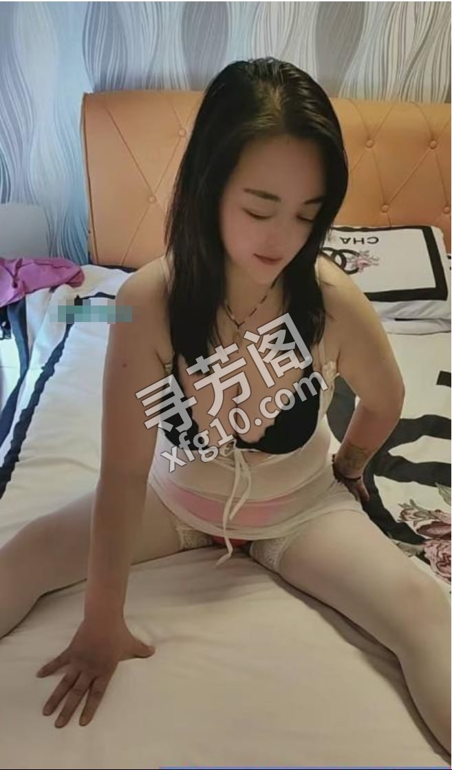丰满肥臀骚姐姐 地方 朝阳区 年龄 30岁-40岁 颜值： 6分 800 项目 全套项目 2