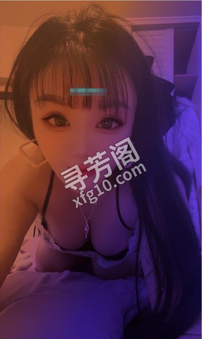 西湖三墩大胸依诺 地方 年龄 25岁-30岁 颜值： 6分 800 项目 qt：口舌、洗浴、AB面、指滑、毒龙 2