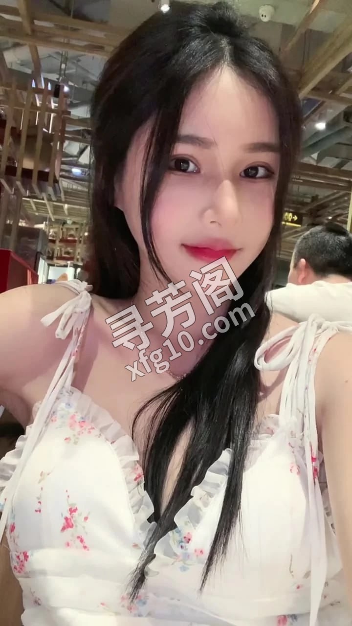 项目系温柔系老师 信息分类：楼凤兼职 地方：浙江省- 信息来源：朋友推荐 年龄：21 颜值：身材： 苗条性感 2