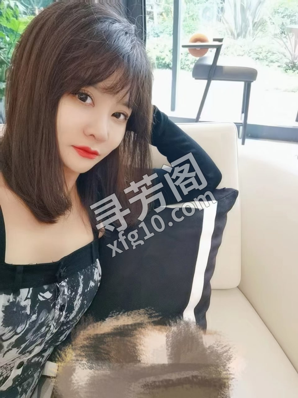大奶小骚妹 地方 年龄 25岁-30岁 颜值： 6分 700 项目 艳舞，口爆，六九，波推，电臀， 抖音， 2