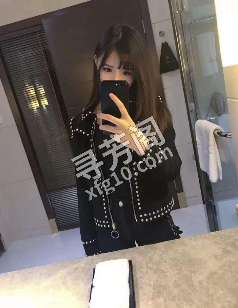 吴中商城附近小女人 信息分类：楼凤兼职 地方：江苏省- 信息来源：朋友介绍 年龄：20 25 颜值：身材：7 2