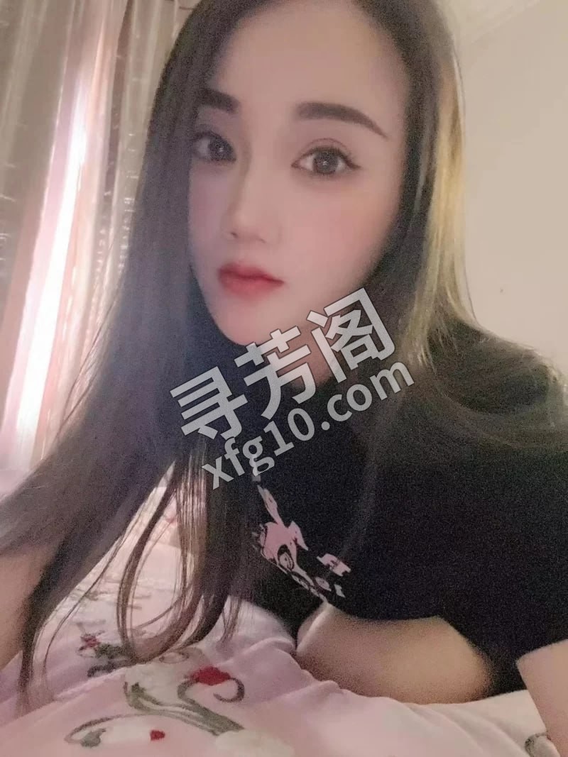 张家港市区兼职小妹 信息分类：楼凤兼职 地方：江苏省- 信息来源：盆友推荐 年龄：25 30 2