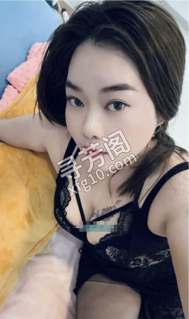 园区车坊少妇菠萝蜜 地方 年龄 30岁-40岁 颜值： 6分 500 项目 鸳鸯浴、按摩、舌吻、毒龙、69 3