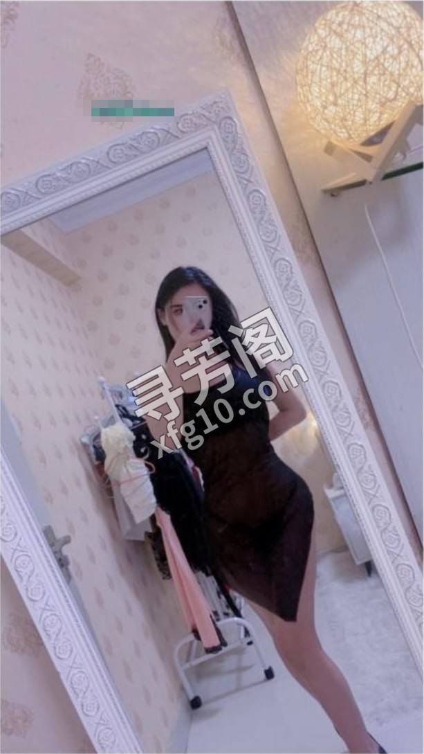 罗湖性感美女 地方 市辖区 年龄 25岁-30岁 颜值： 6分 500 项目 按摩，激情挑逗，水中箫，全身漫游 3