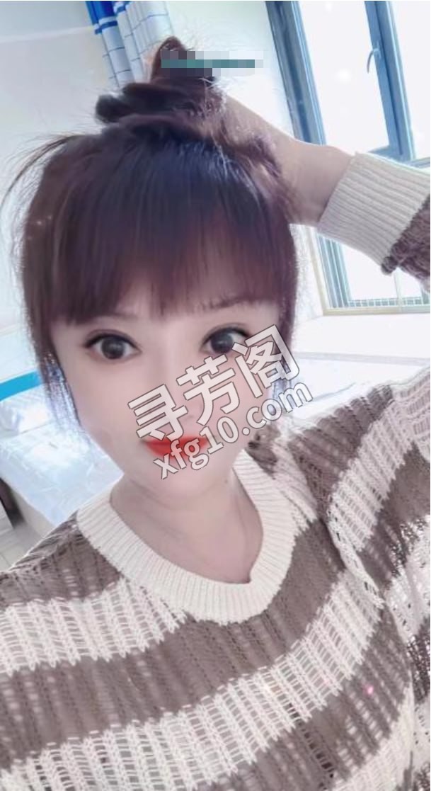 雪儿小姐姐 地方 年龄 30岁-40岁 颜值： 6分 300 项目 胸推，脉游，深喉，过水 3