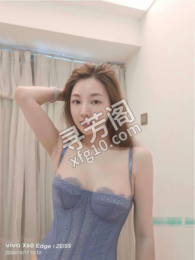 罗湖小妖精 地方 罗湖区 年龄 25岁-30岁 颜值： 7分 800/45分钟 1500/90分钟 3