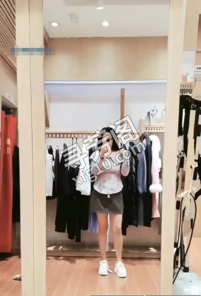 丝袜美少妇 地方 年龄 25岁-30岁 颜值： 6分 300 项目 丝袜、波推、毒龙、舌吻、深喉、吞精、69 2