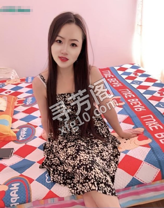 毒龙骚妇娇娇 地方 年龄 30岁-40岁 颜值： 6分 600 项目 深喉，舔蛋，指滑，胸推，69，毒龙，啪啪 4