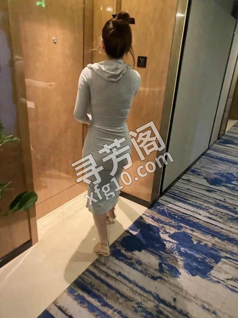00后嫩妹 信息分类：楼凤兼职 地方：山西省- 信息来源： 群 年龄：23 颜值：身材：9 2