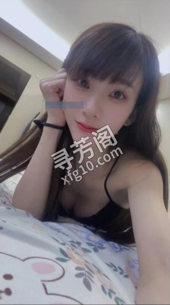 普陀小雅美女 地区 普陀区 年龄 25岁-30岁 颜值 6分 价格 700 服务 鸳鸯浴，漫游，胸推，口活 2