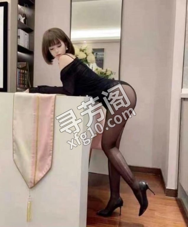 义乌淫娃小少妇 地方 年龄 25岁-30岁 颜值： 6分 600 项目 按摩、波推、过水、深喉、爱爱 7