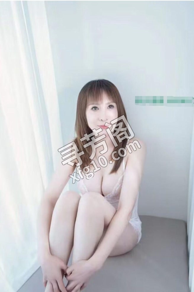 大胸成熟少妇 地方 年龄 25岁-30岁 颜值： 7分 600/次 项目 洗吹做、角色扮演、漫游胸推、口爆 3