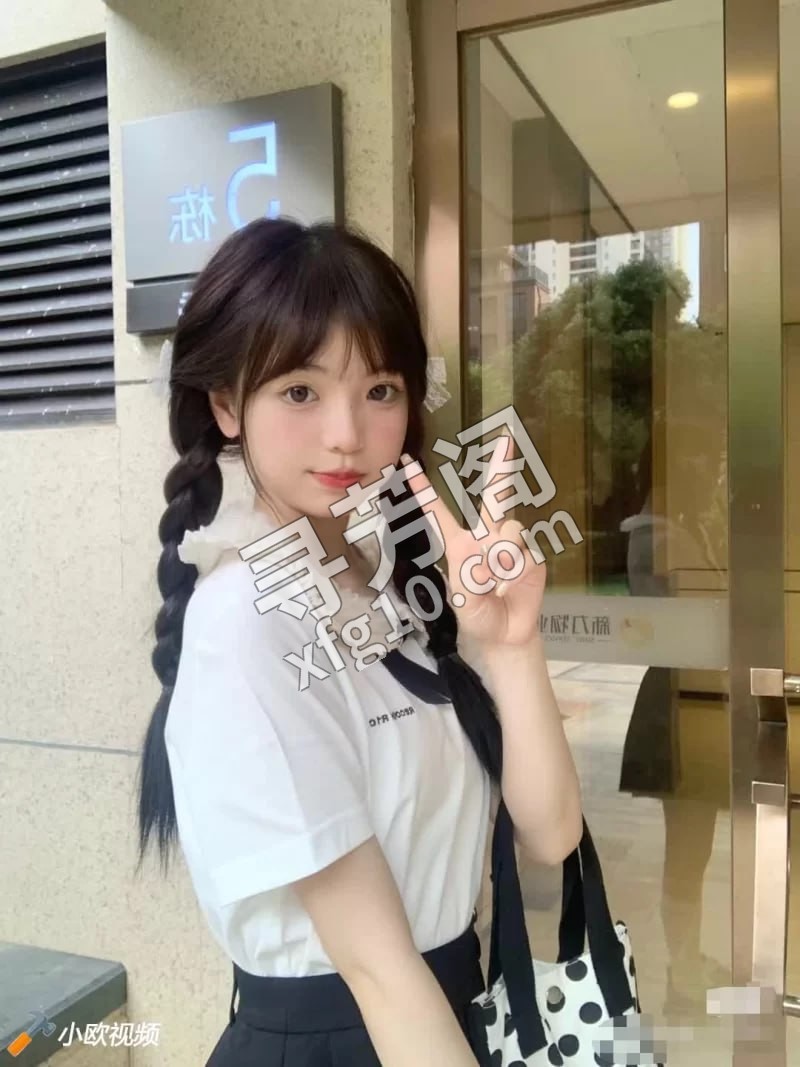 白虎，高中毕业生下海兼职逼紧水多 信息分类：楼凤兼职 地方：河南省- 信息来源：朋友介绍 年龄：19 2