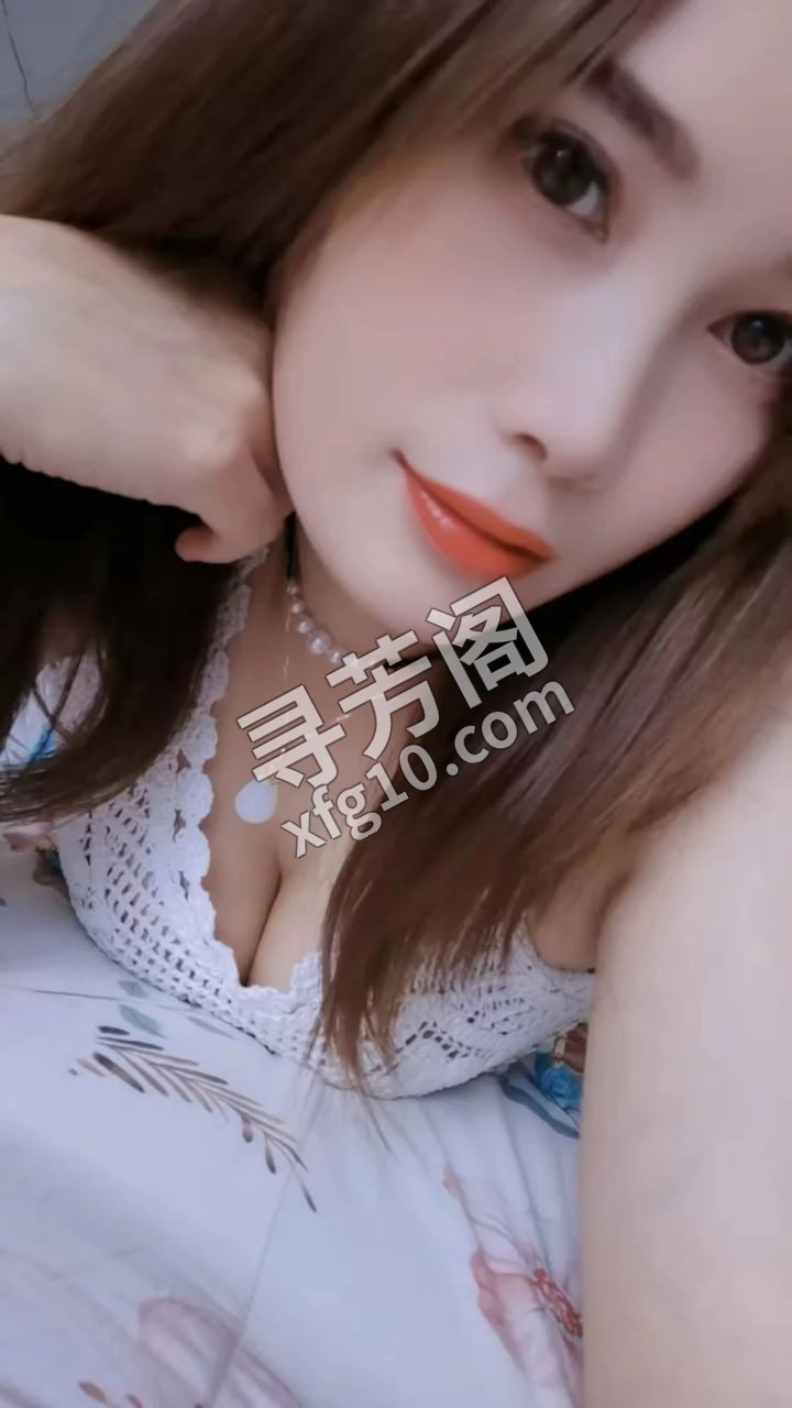 重庆小姐姐 信息分类：楼凤兼职 地方：安徽省 - 信息来源：朋友推荐 年龄：28 颜值：身材：8 2