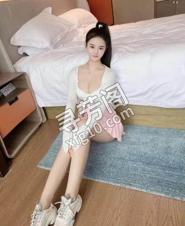 成都F奶佳佳 地方 年龄 20岁-25岁 颜值： 8分 600 项目 舌吻，口交，胸推，漫游，69式，奶推 3