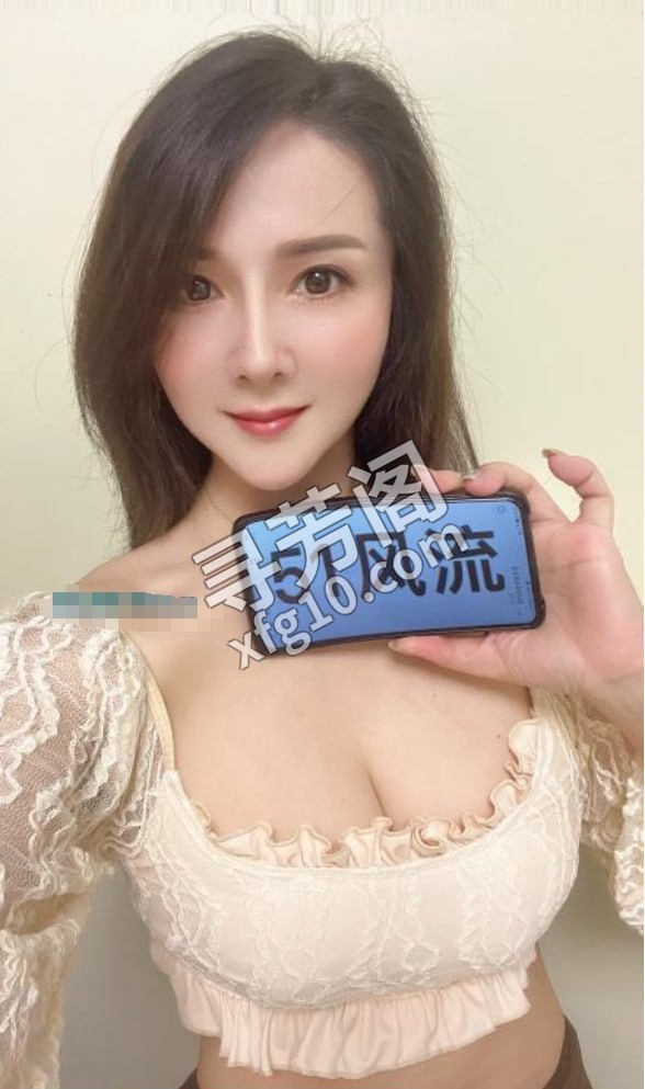 乌市女友型项目控 地方 年龄 25岁-30岁 颜值： 6分 700 项目 鸳鸯浴，按摩，波推，指滑，毒龙，吹箫 3