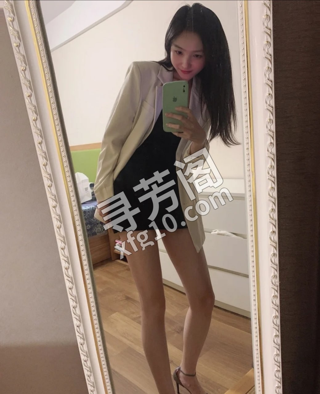 信息分类：楼凤兼职 地方： 信息来源：全国莞式项目群 年龄：20-25岁 颜值：身材：肤白貌美大长腿 2