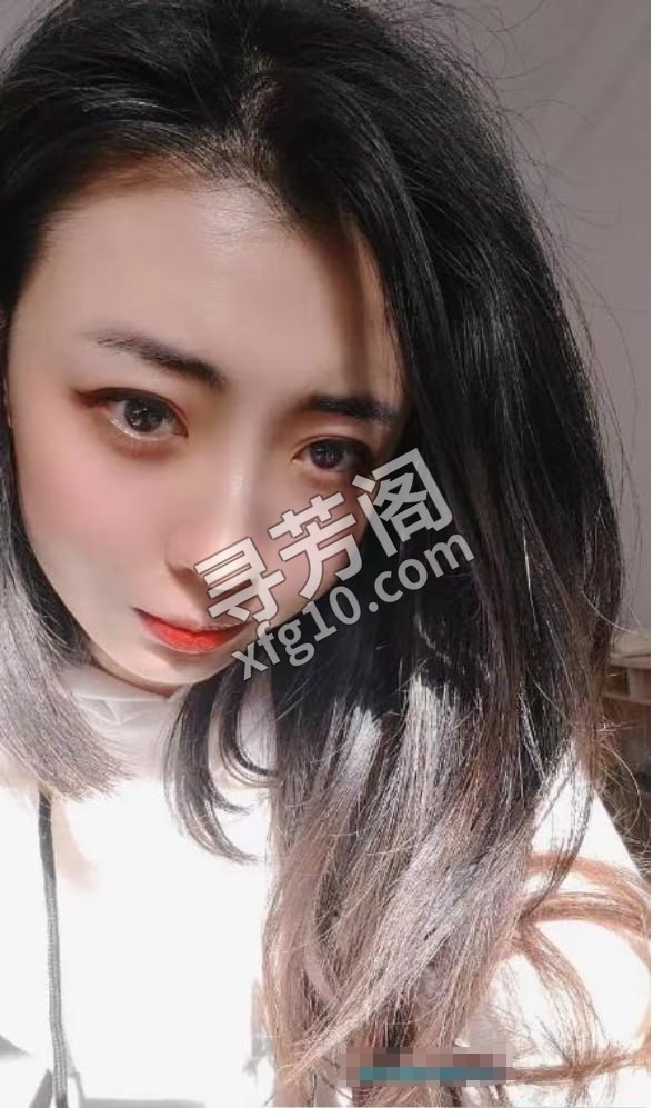长沙撩人少妇 地方 年龄 25岁-30岁 颜值： 6分 600 项目 舌吻，口活，69，推油，啪啪 2