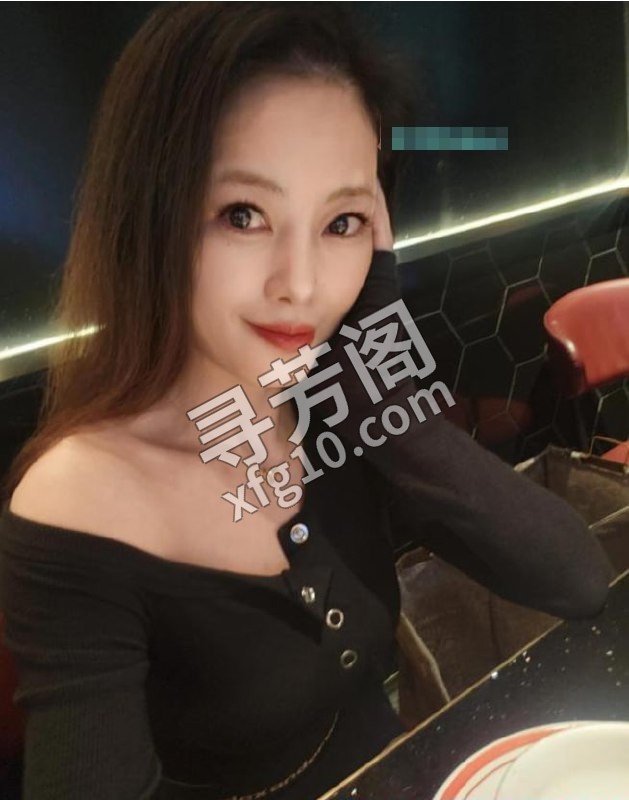 火辣翘臀奶凶姐姐 地方 年龄 25岁-30岁 颜值： 6分 600 项目 鸳鸯浴，口活，调情，制服，情趣，69 2