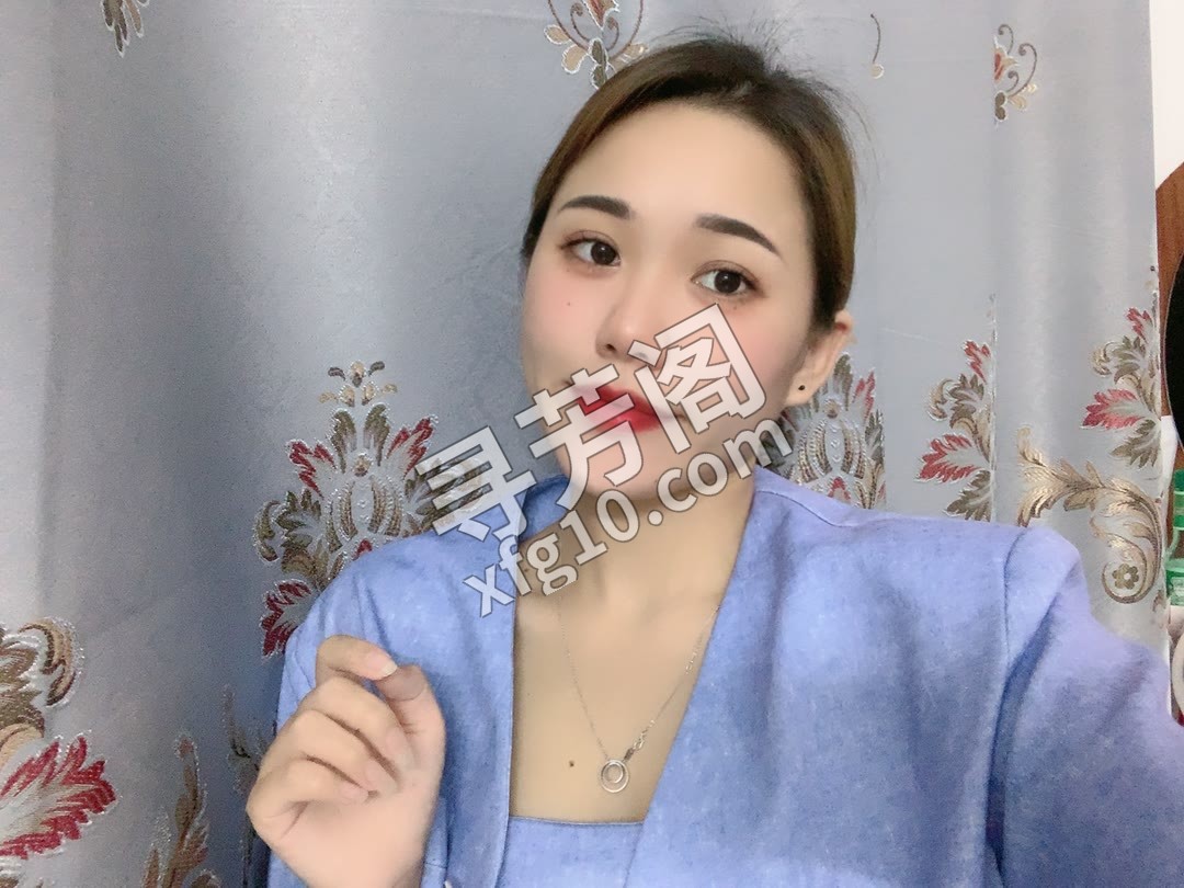 微胖居家少妇婷婷姐 地方 年龄 25岁-30岁 颜值： 8分 600 项目 鸳鸯浴，漫游，胸推，69式，冰火 8
