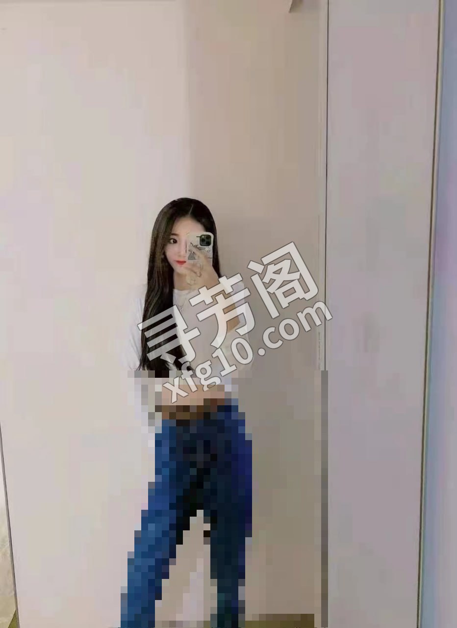 鼓楼美琪 地方 年龄 25岁-30岁 颜值： 6分 600 项目 鸳鸯浴，制服诱惑，深喉，舔蛋，舌吻，69，爱爱 3