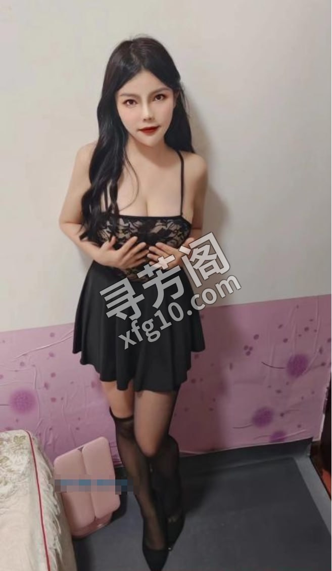 海珠大胸美女 位置 几岁 25岁-30岁 颜值＝ 6分 费用明细 500 项目 鸳鸯浴，胸推，口爆，指滑 2