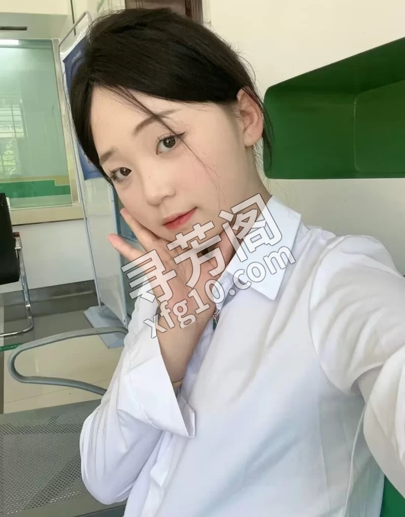浦东诱人小御姐 信息分类：楼凤兼职 地方： -浦东 信息来源：朋友介绍 年龄：23 颜值：身材：模特身材 3