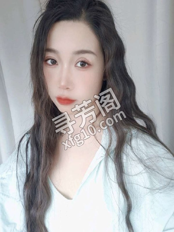 苏州园区小项 地方 年龄 25岁-30岁 颜值： 6分 300 项目 按摩调情打飞机 3
