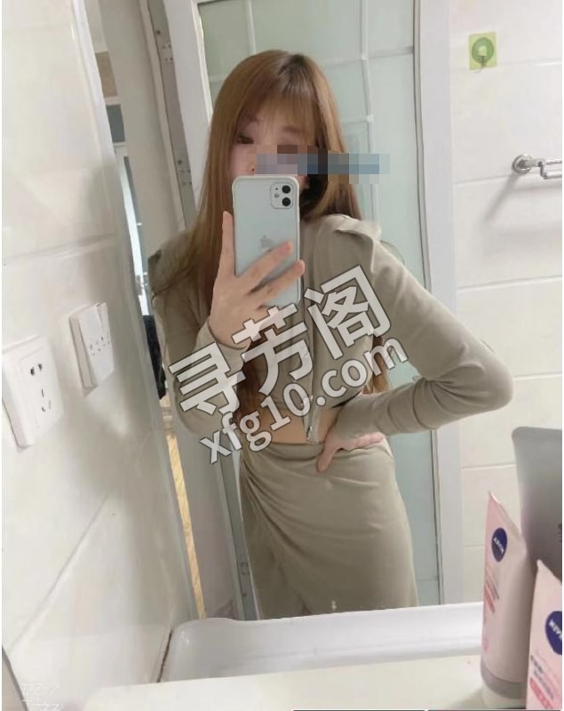 合肥乖乖女 地方 年龄 20岁-25岁 颜值： 6分 400 项目 指划培育，调情，胸推，口吹 3